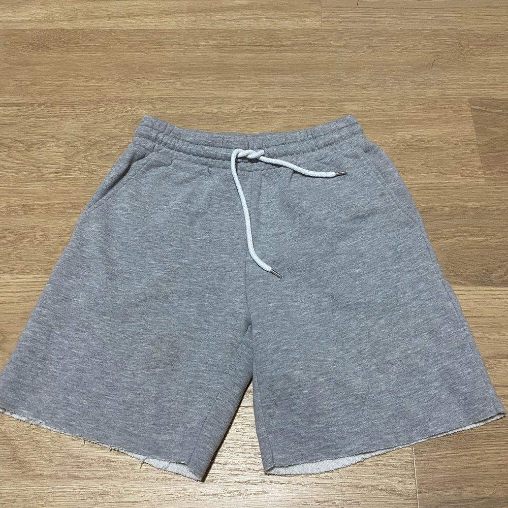 Women’s grey cutoff FOREVER21 Lounge Shorts small